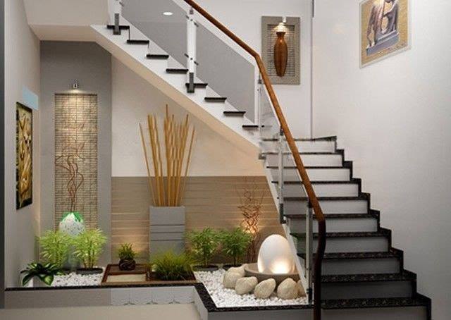 Gardens Under Stairs (8)