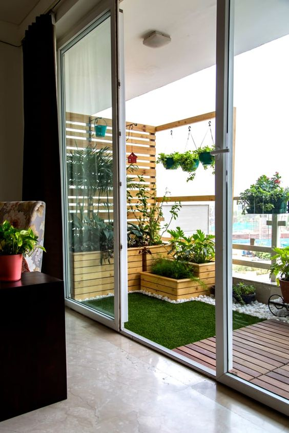 Charming Balcony Gardens Ideas (11)