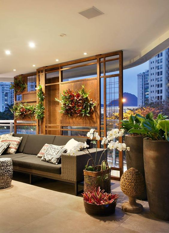 Charming Balcony Gardens Ideas (15)