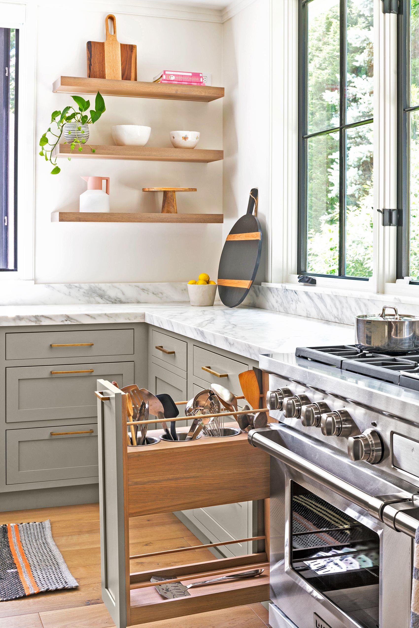 Space-saving ideas for small kitchens |