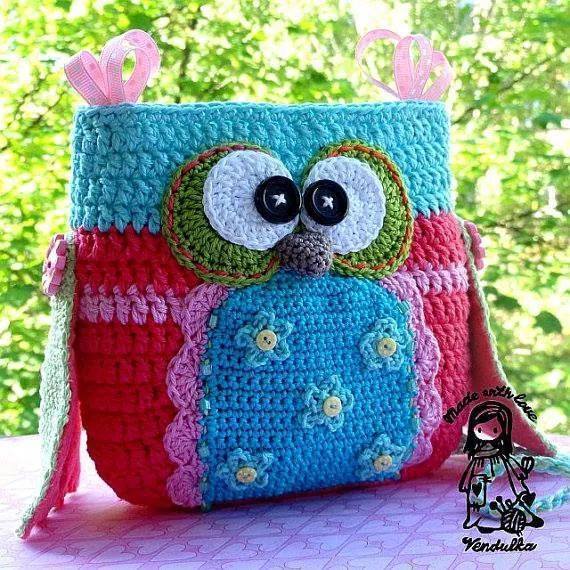 Beautiful Hand Knitted Bags That Are Even Pleasant To Look At (8)