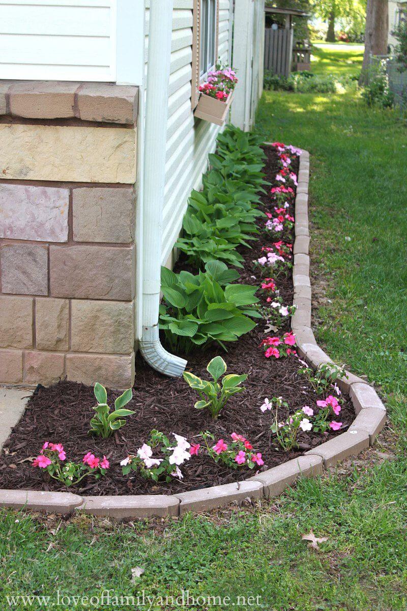 01-lawn-edging-ideas-homebnc