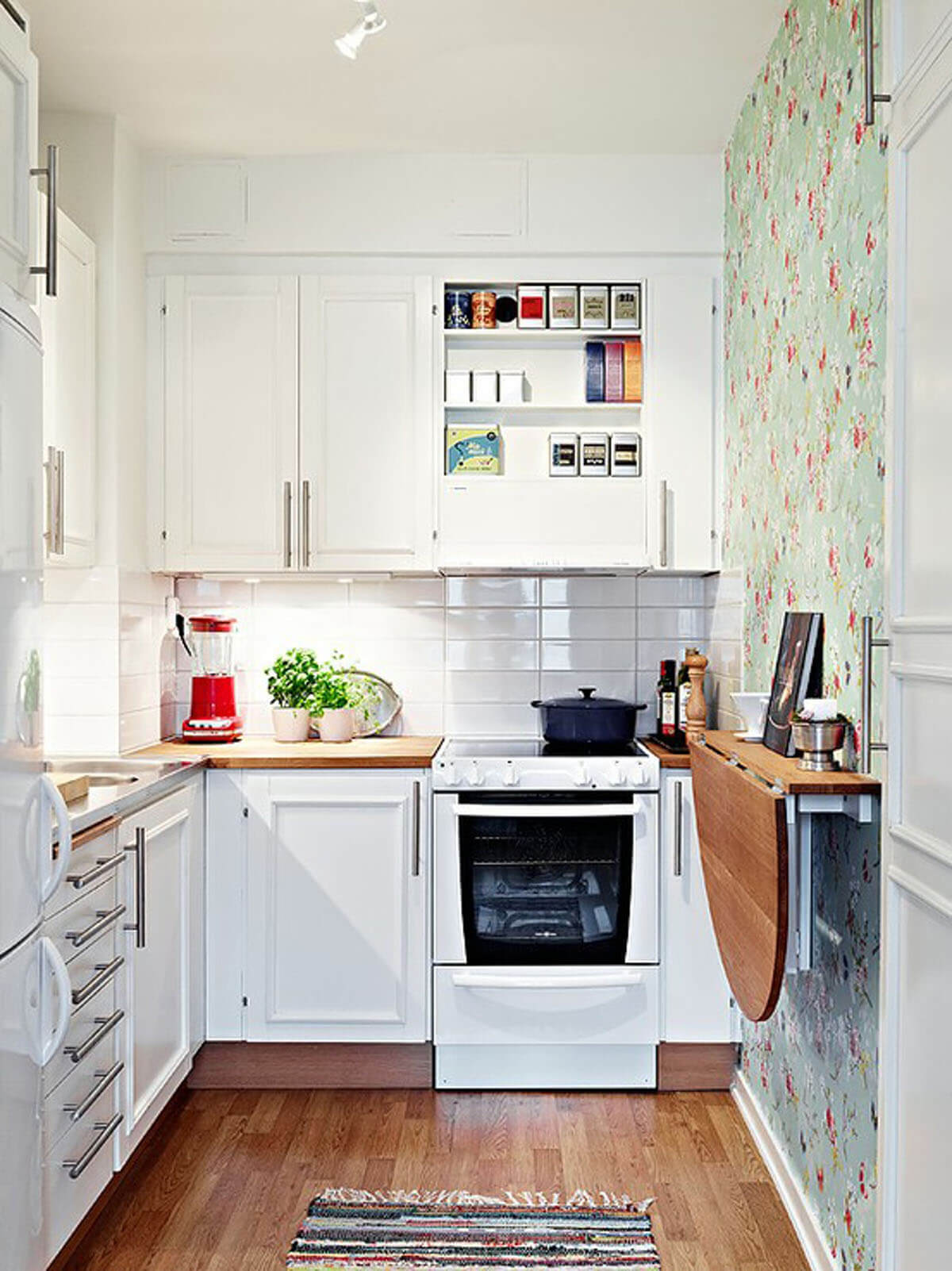 06-small-kitchen-decor-design-ideas-homebnc