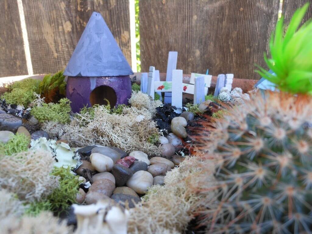 15b-best-diy-fairy-garden-accessories-ideas-homebnc