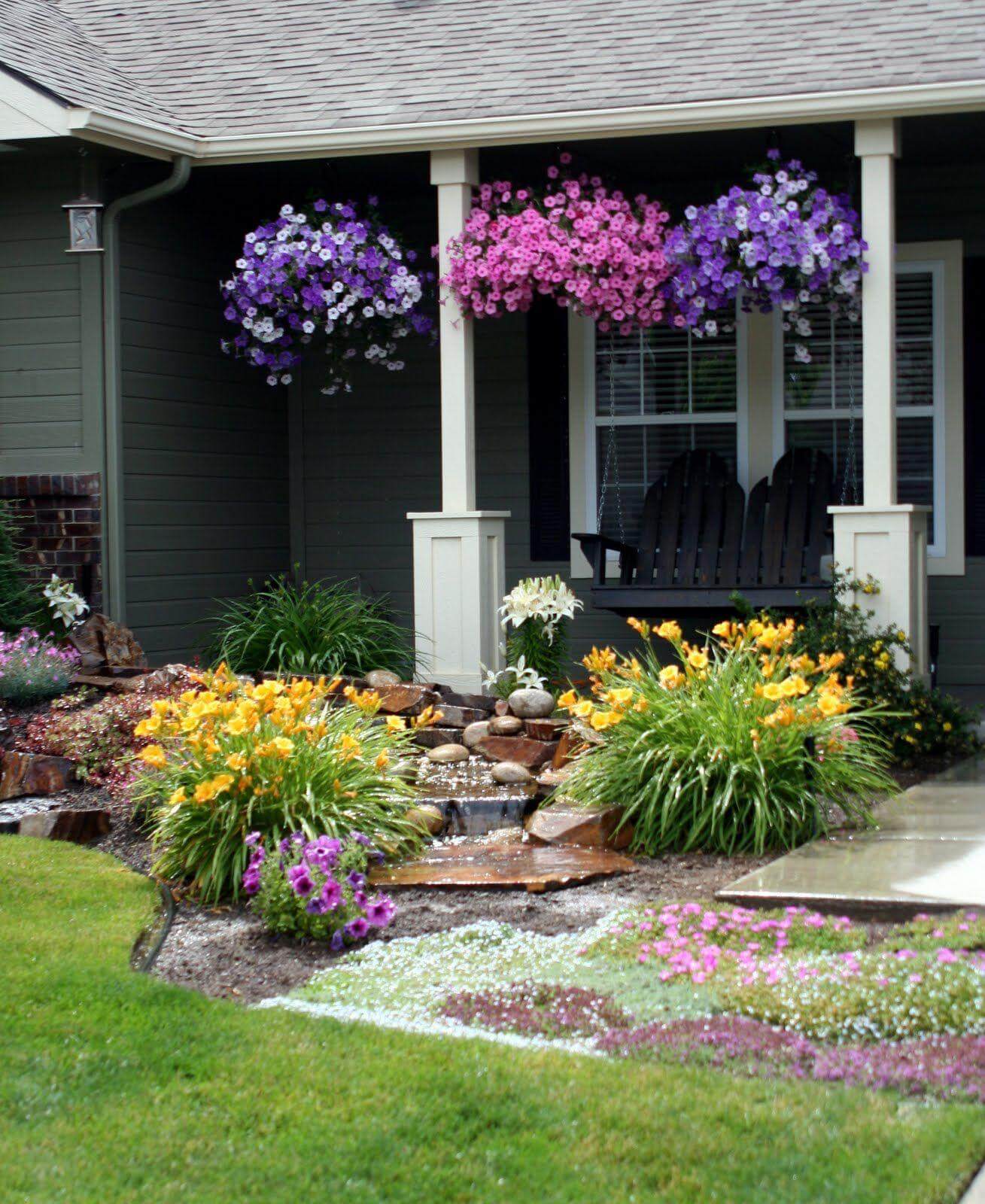 20-front-yard-landscaping-garden-ideas-homebnc