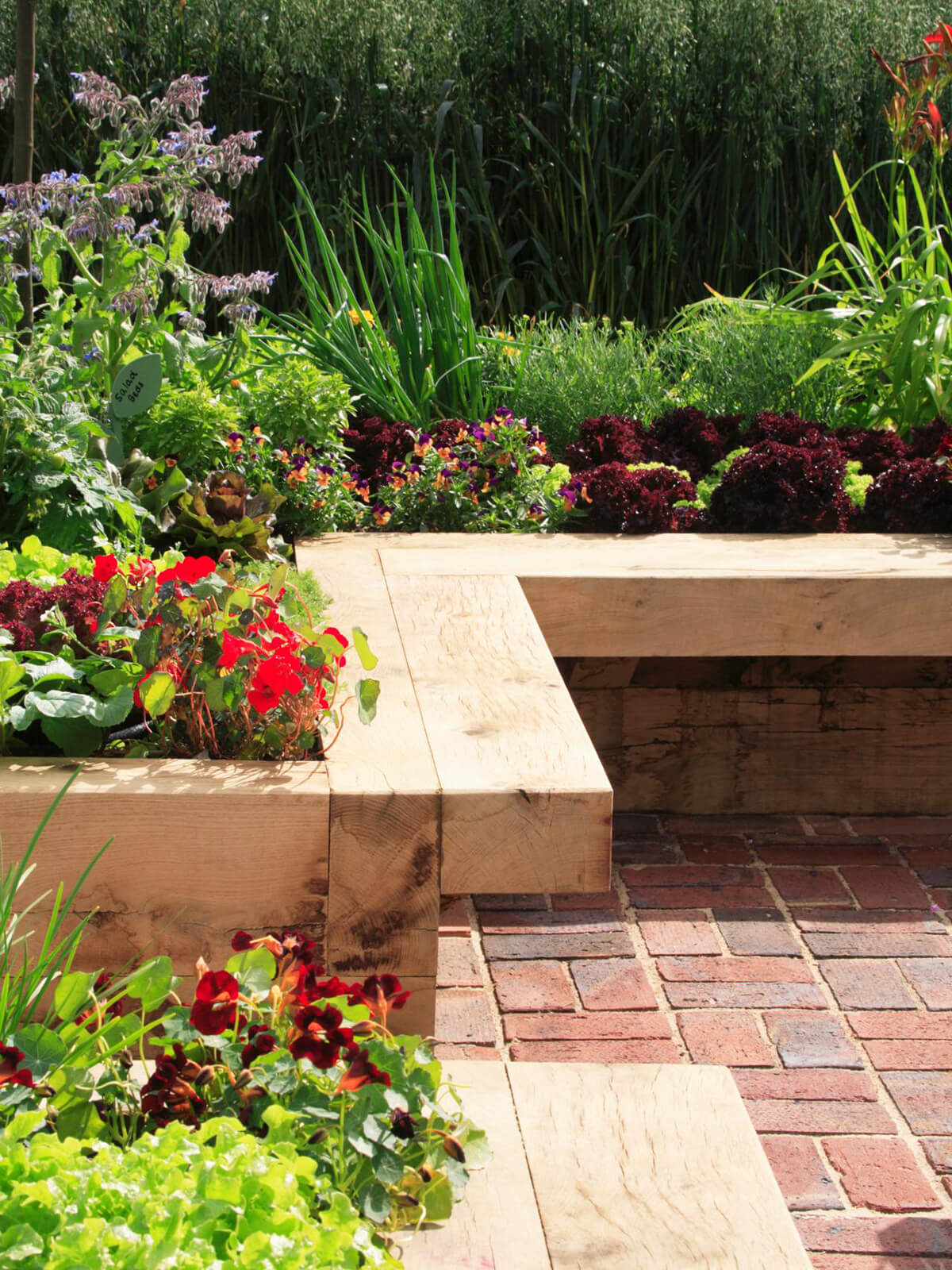 22-lawn-edging-ideas-homebnc