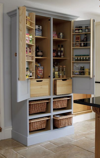 Kitchen_Pantry_Cabinet_1