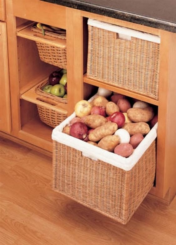 Kitchen_Pantry_Cabinet_6