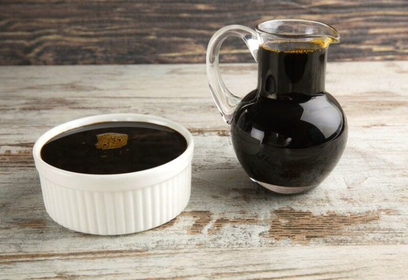 Molasses Molasses