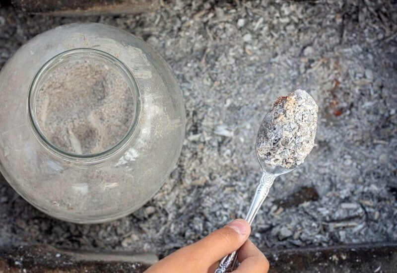 Wood Ash (1) Wood Ash
