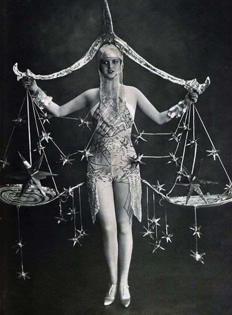 Haller-Revue-1924-Monika-Sperr- Haller Revue-1924-Monika Sperr-performer