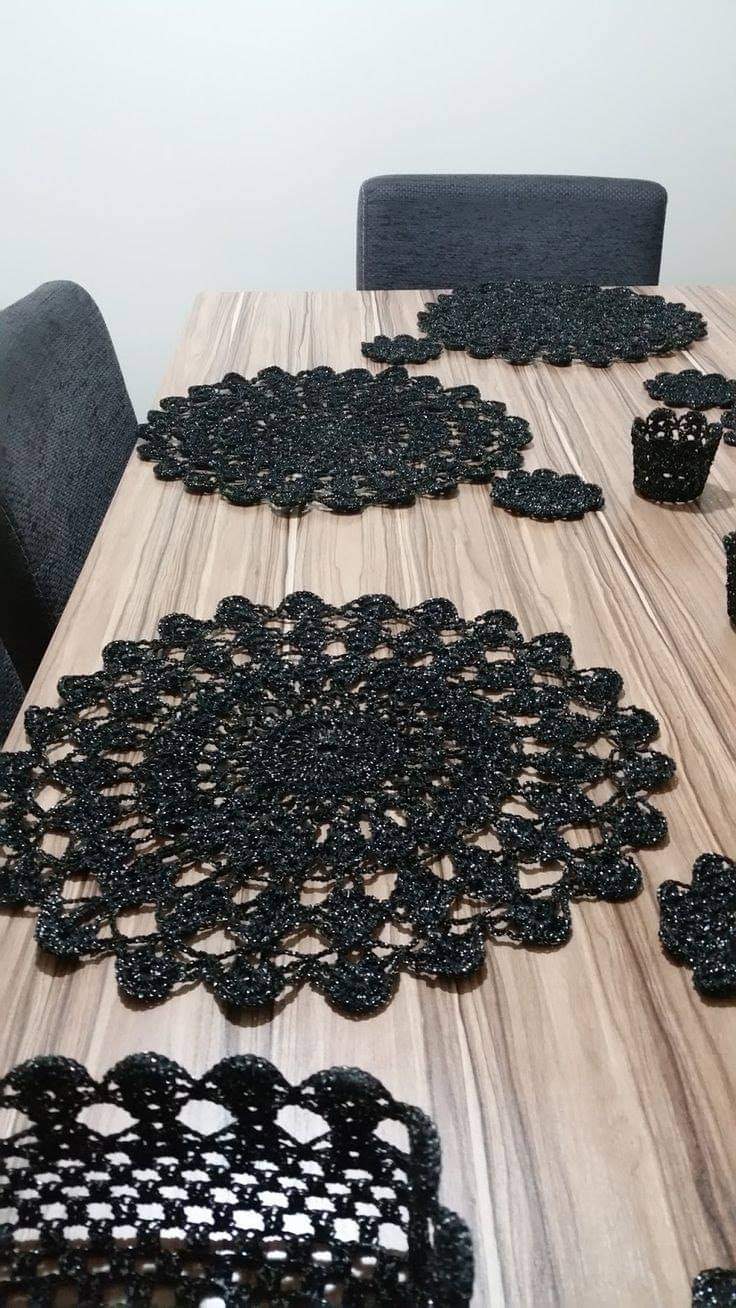 115_182893700091041