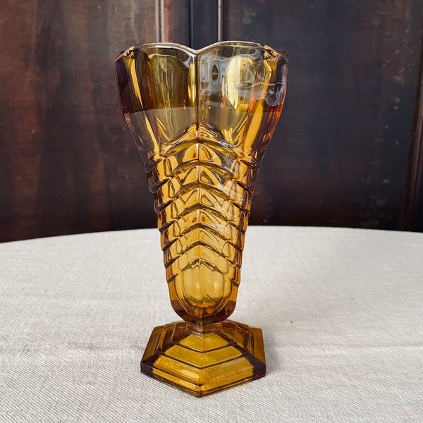 Loveafterlove-vintage-amberchevronvase-loveafterlove-australia1_600x