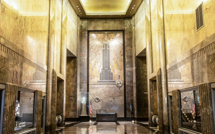 28b273de083270ca252cef7dd387858b-Golden Ceiling