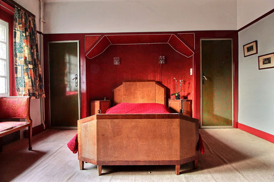 1920s art deco time capsule property in Jette__yyth (14)