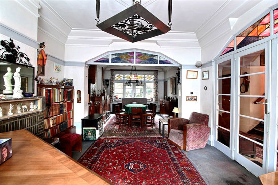 1920s art deco time capsule property in Jette__yyth (6)