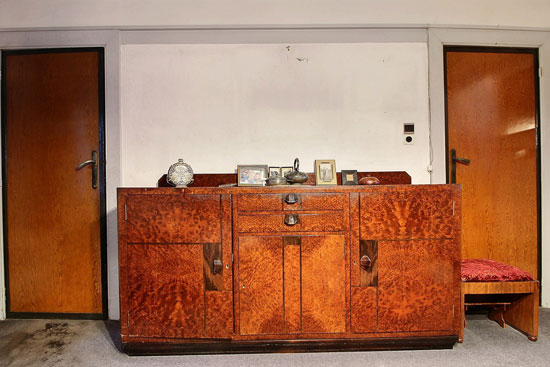 1920s art deco time capsule property in Jette__yyth (7)