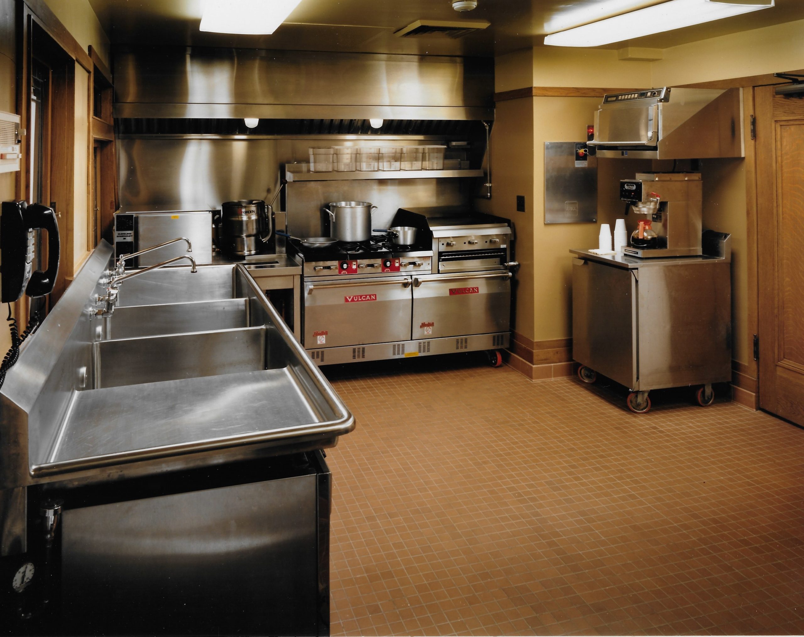 C-87-KITCHEN-1-scaled