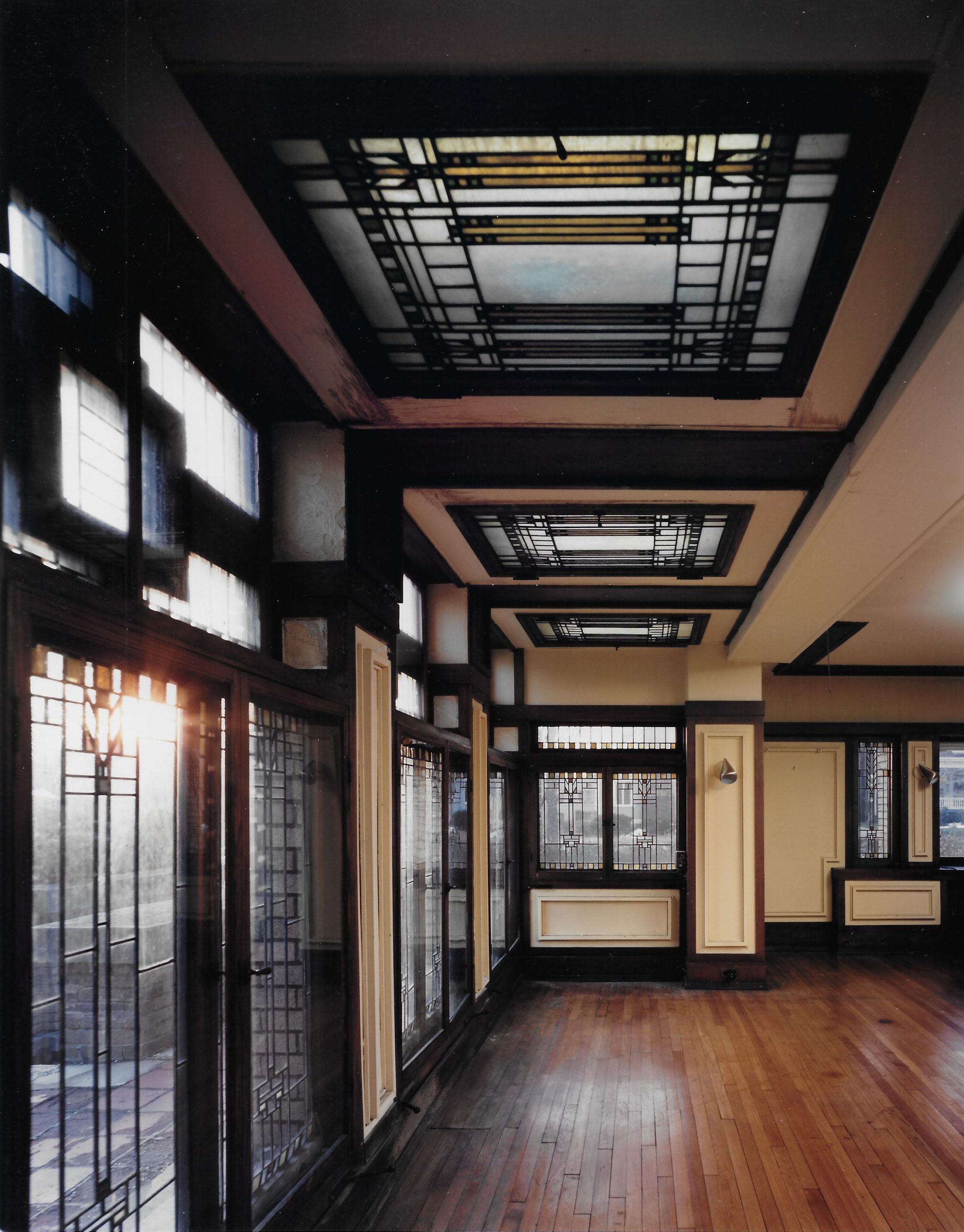 D-86-LIVING-WINDOWS2-scaled