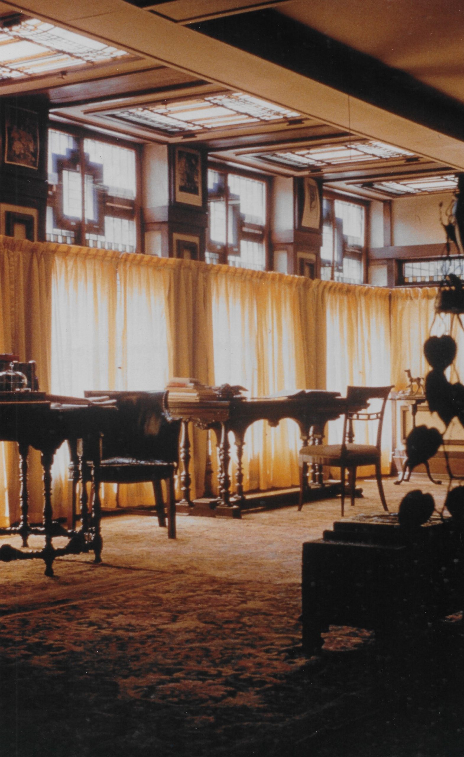 F-1960-LIVING-WINDOWS-scaled