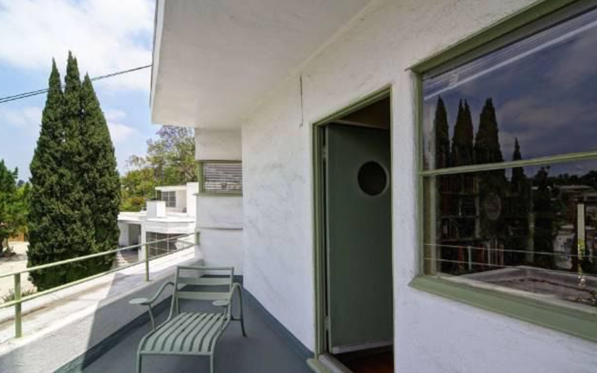 1530-North-Easterly-Terrace_18