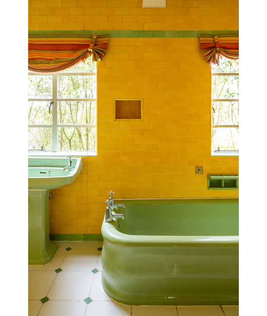 1930s H.W. Simister modern house in Stratford-upon-Avon__y (15)