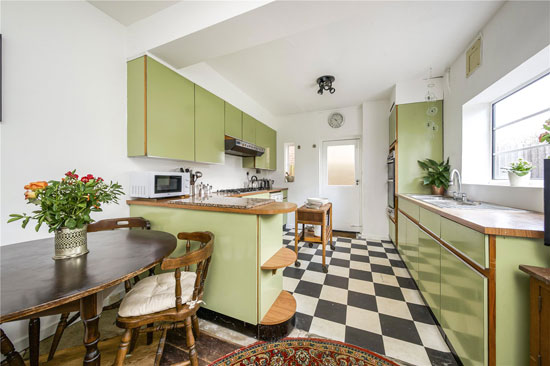 1930s art deco house in Worcester Park_ Surrey (4)