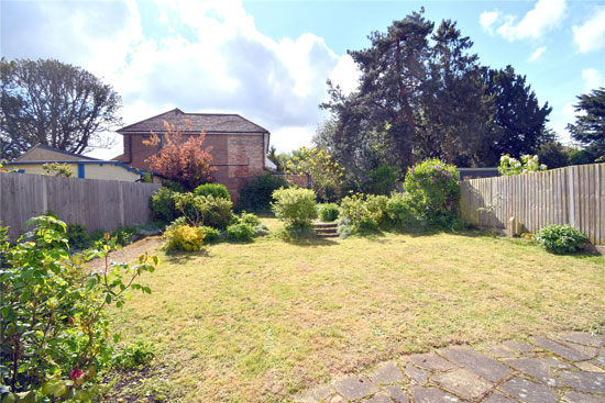 1930s art deco house in Worcester Park_ Surrey (5)