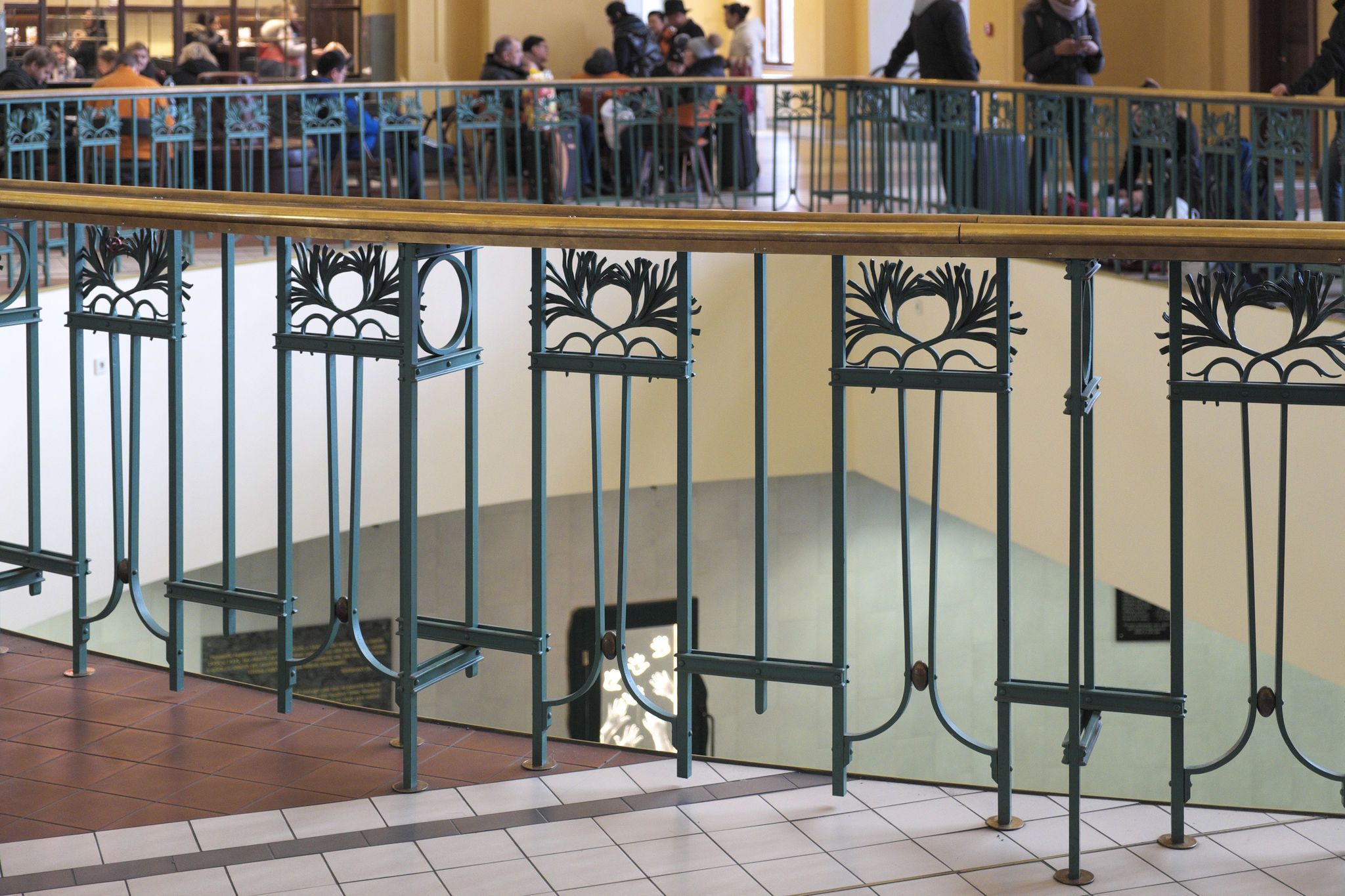 Prag_Hauptbahnhof_Gitter_437
