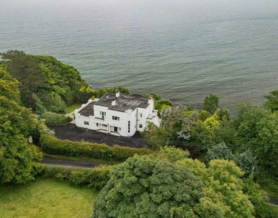 1930s art deco house in Cushendall_ Co. Antrim__yyt (10)