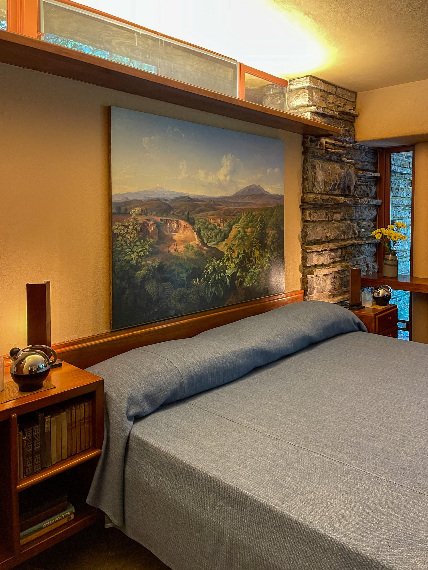 FallingwaterGuestBed