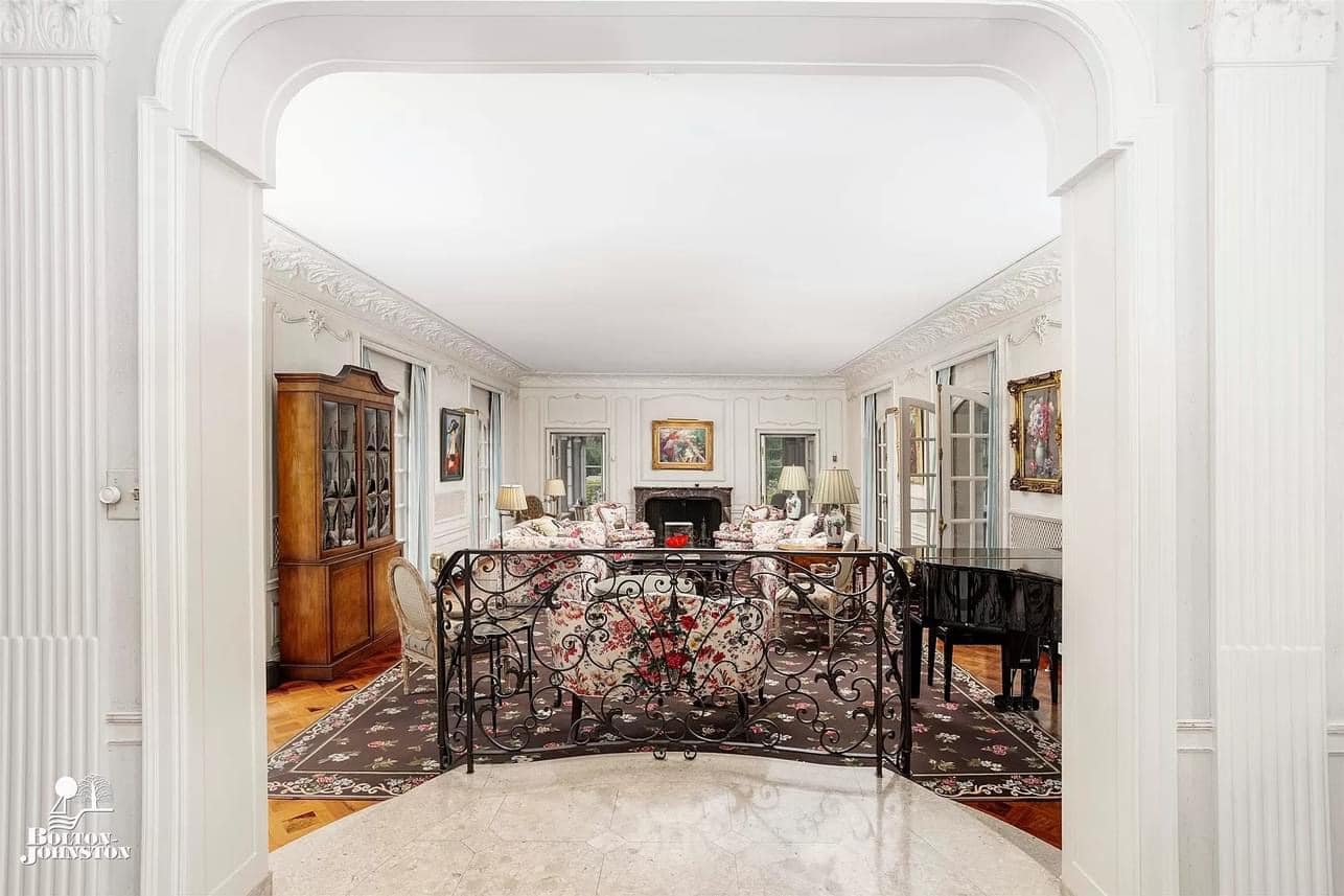 1728839897_172_1928-Mansion-For-Sale-In-Grosse-Pointe-Farms-Michigan-8212.jpeg