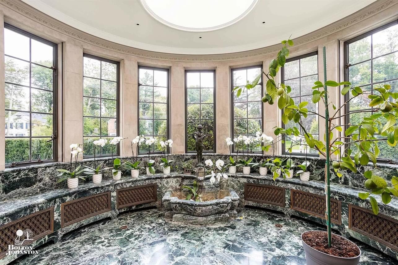 1728839901_507_1928-Mansion-For-Sale-In-Grosse-Pointe-Farms-Michigan-8212.jpeg