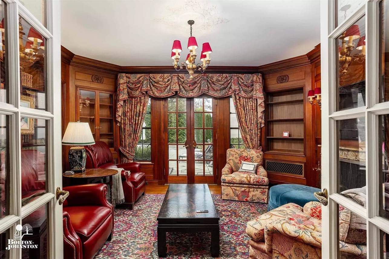 1728839907_528_1928-Mansion-For-Sale-In-Grosse-Pointe-Farms-Michigan-8212.jpeg