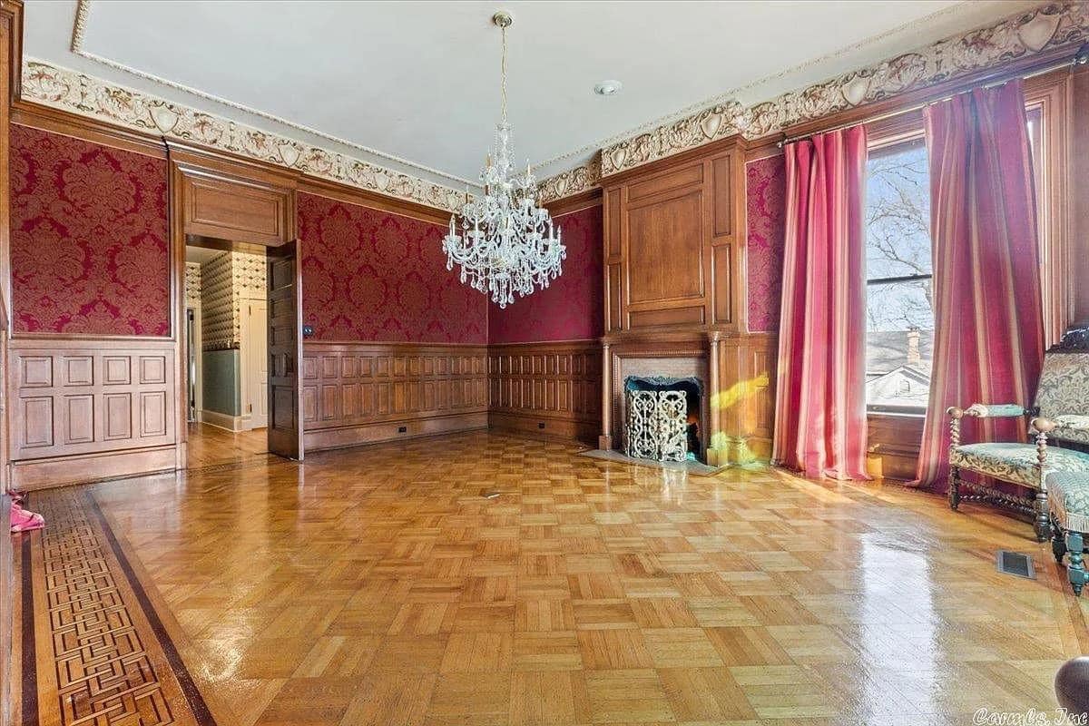 1728841724_685_1900-Mansion-In-Little-Rock-Arkansas-8212-Captivating-Houses.jpeg