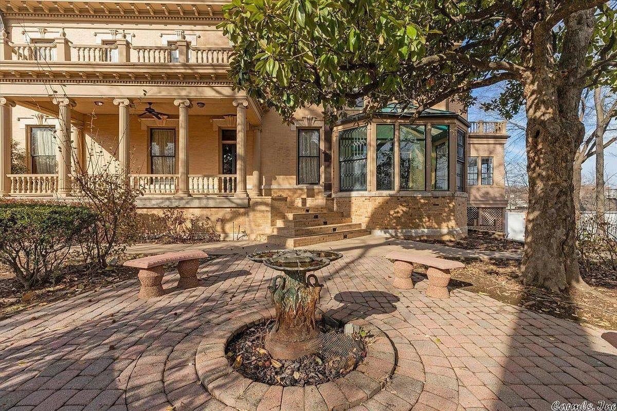 1728841742_616_1900-Mansion-In-Little-Rock-Arkansas-8212-Captivating-Houses.jpeg