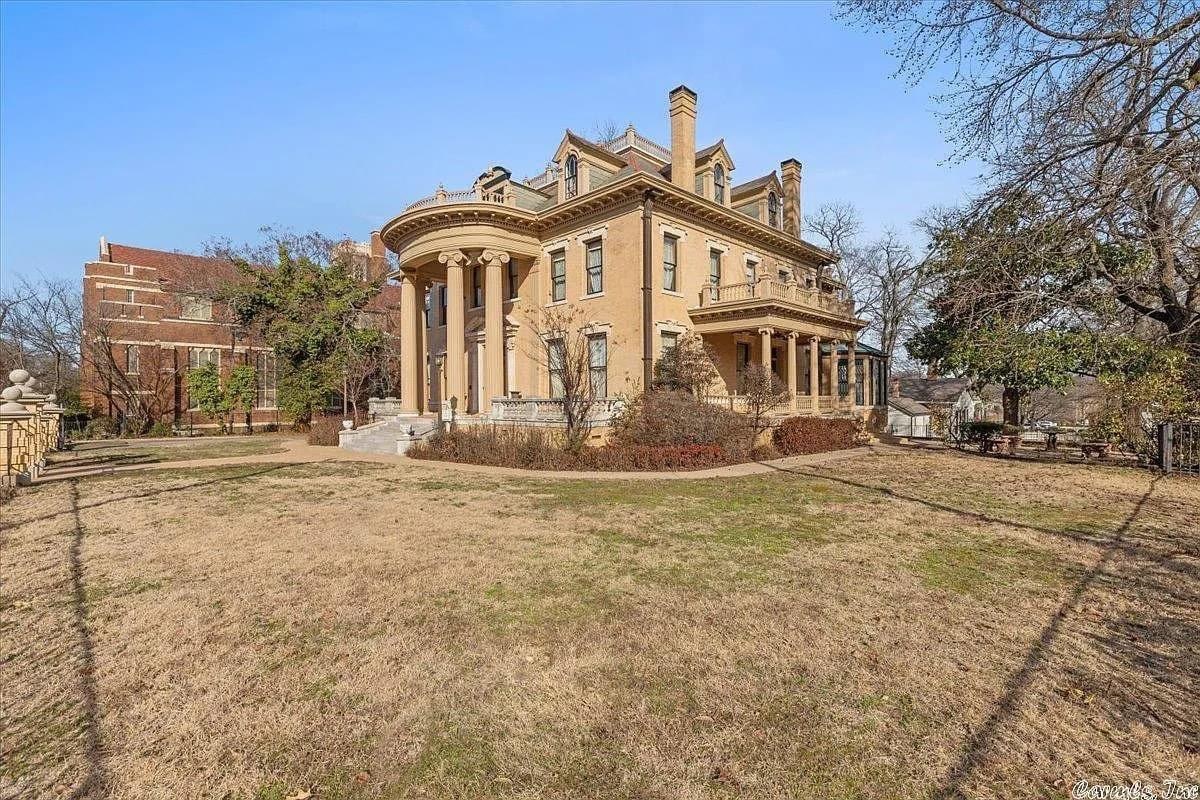 1728841746_638_1900-Mansion-In-Little-Rock-Arkansas-8212-Captivating-Houses.jpeg