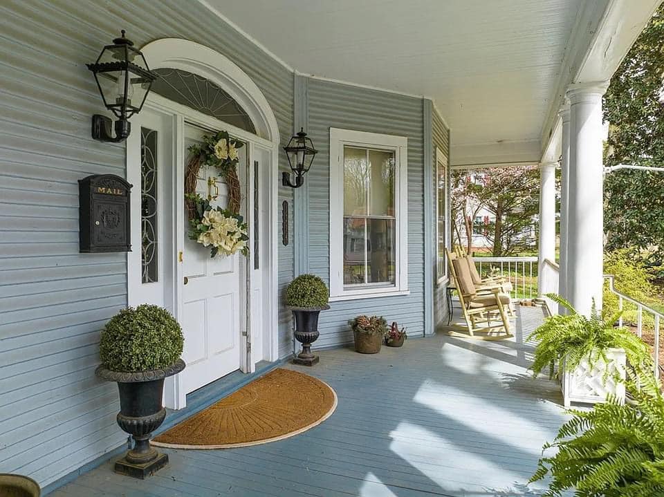 1728929443_373_1903-Historic-House-In-South-Boston-Virginia-8212-Captivating-Houses.jpeg