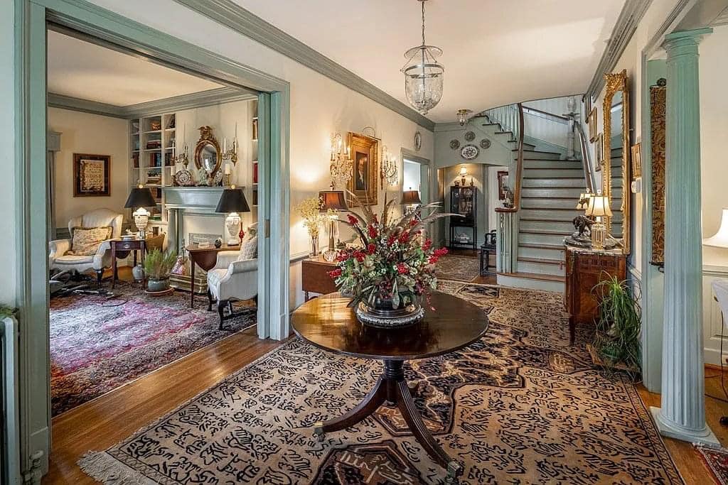 1728929445_336_1903-Historic-House-In-South-Boston-Virginia-8212-Captivating-Houses.jpeg