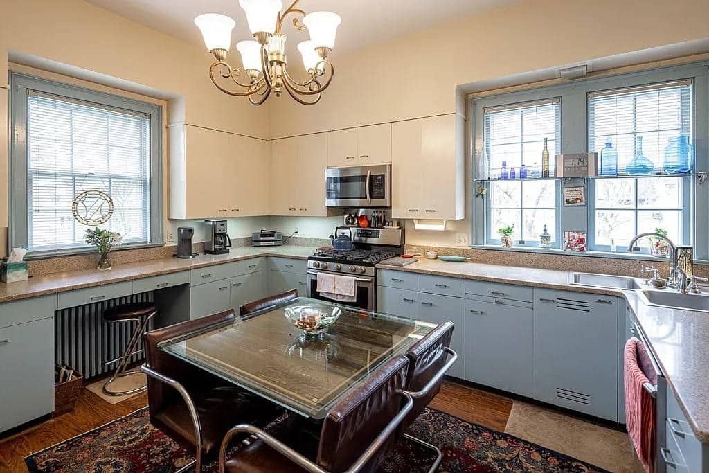 1728929458_261_1903-Historic-House-In-South-Boston-Virginia-8212-Captivating-Houses.jpeg