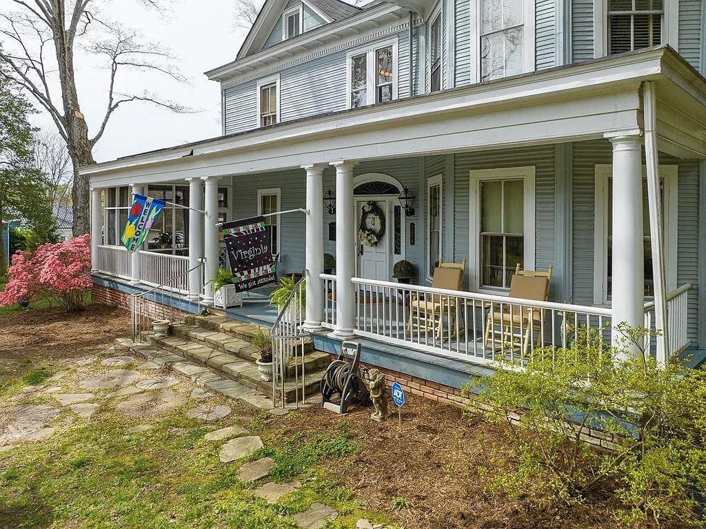 1728929474_682_1903-Historic-House-In-South-Boston-Virginia-8212-Captivating-Houses.jpeg