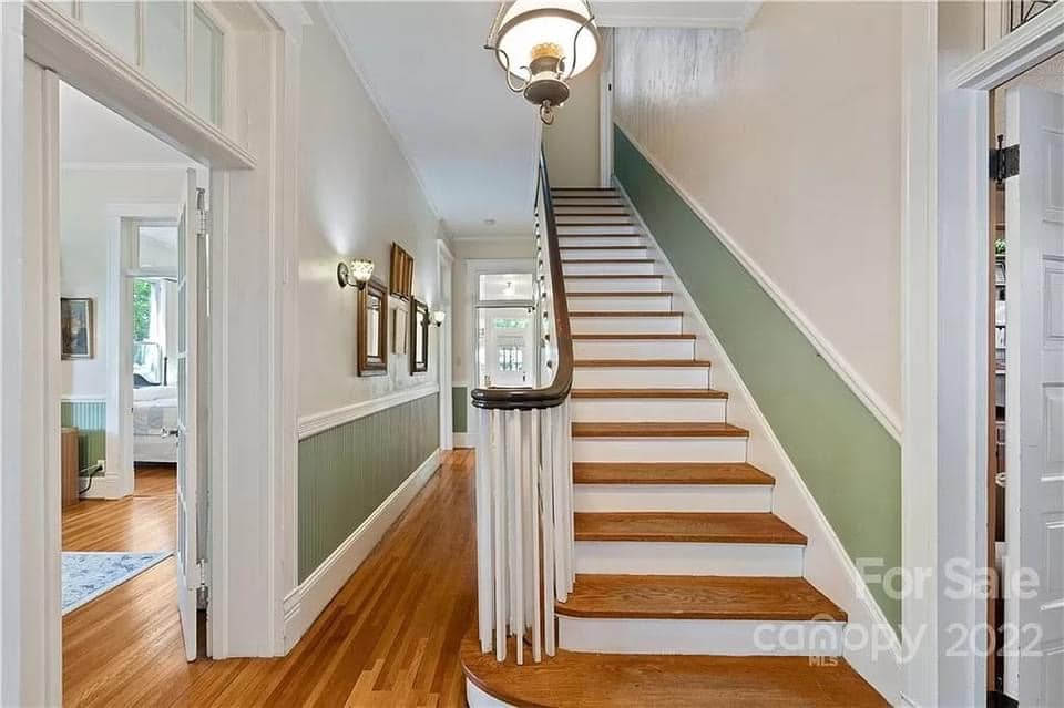 1728929948_997_1903-CP-McNeely-House-In-Mooresville-North-Carolina-8212-Captivating.jpeg