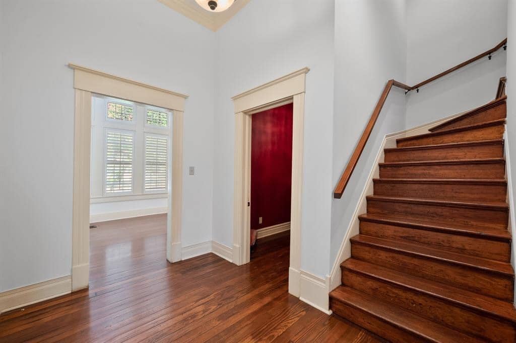 1729008361_621_1890-Halbert-House-For-Sale-In-Corsicana-Texas-8212-Captivating.jpeg
