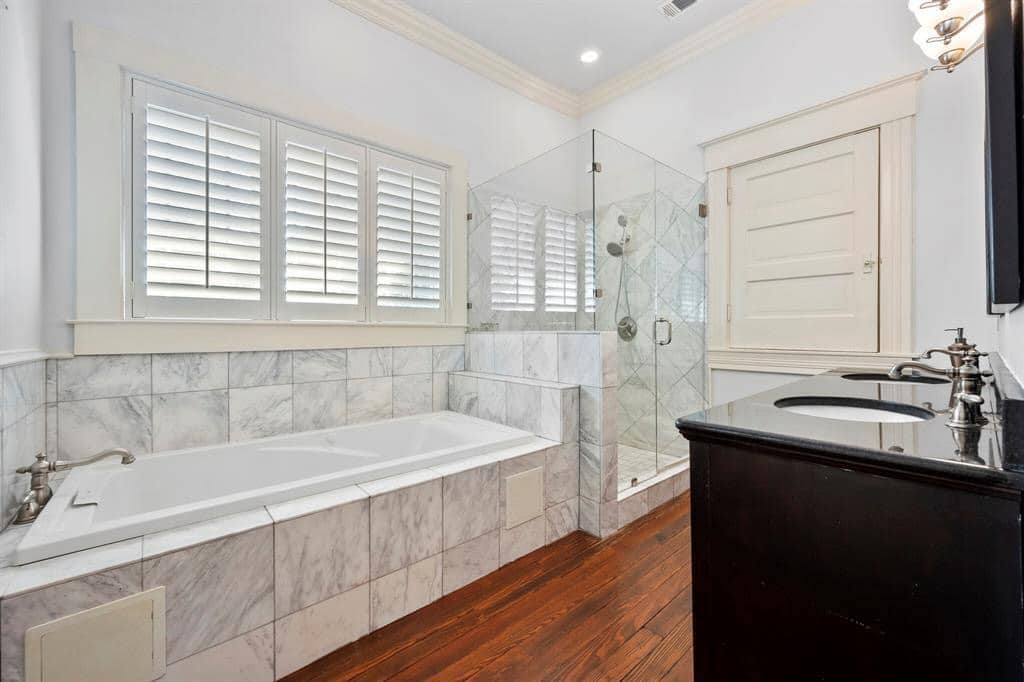 1729008366_673_1890-Halbert-House-For-Sale-In-Corsicana-Texas-8212-Captivating.jpeg