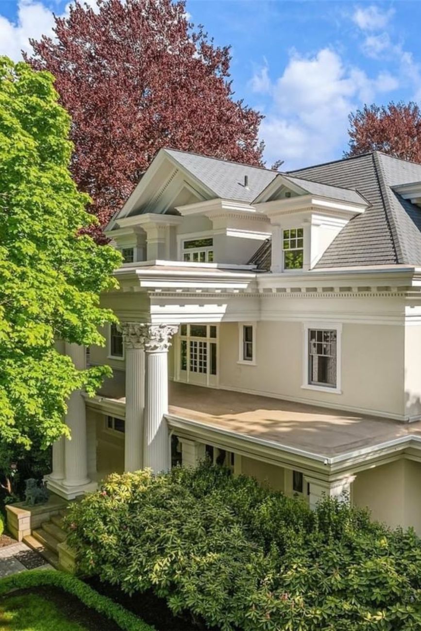 1729008697_612_1909-Neoclassical-For-Sale-In-Seattle-Washington-8212-Captivating-Houses.jpg