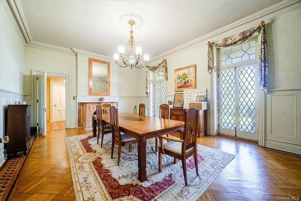 1729009035_695_1856-Mansion-For-Sale-In-Newburgh-New-York-8212-Captivating.jpeg