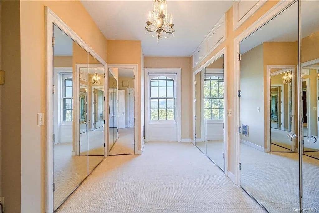 1729009042_925_1856-Mansion-For-Sale-In-Newburgh-New-York-8212-Captivating.jpeg