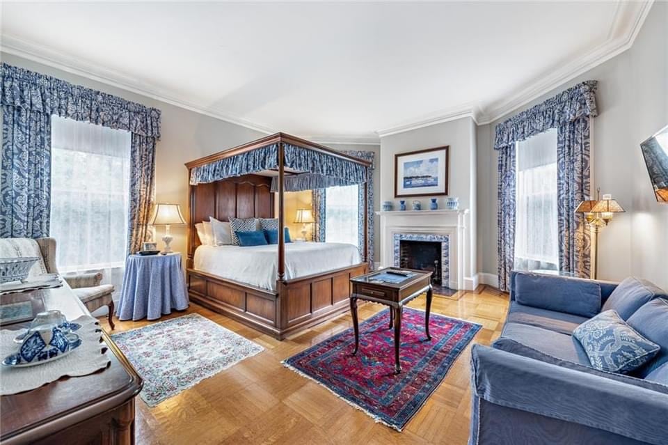 1729010032_160_1873-Victorian-In-Newport-Rhode-Island-8212-Captivating-Houses.jpg