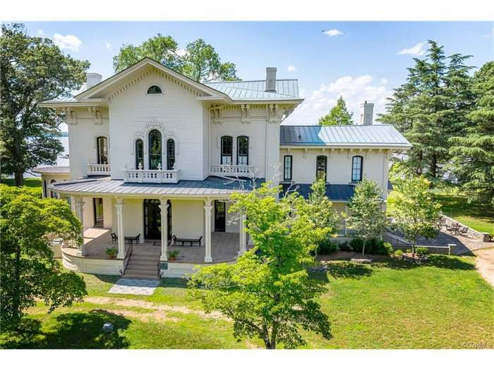 1729513696_281_1857-Italianate-Camden-Farm-In-Port-Royal-Virginia-8212-Captivating.jpg