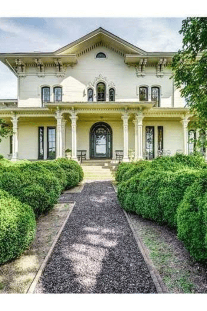 1857-Italianate-Camden-Farm-In-Port-Royal-Virginia-8212-Captivating.png